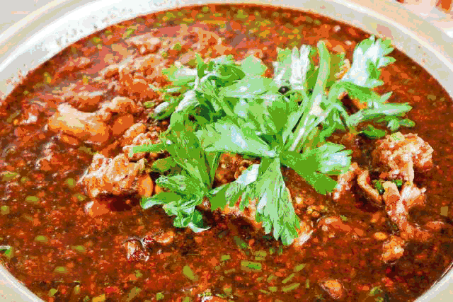 距成都1h！10余公里溫玉路梧桐大道迎最美春夏秋冬！